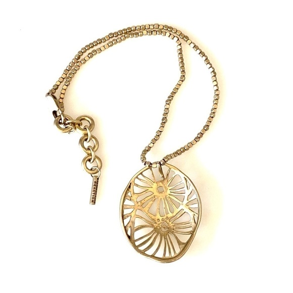 Kenneth Cole Reaction Necklace Pale Matte Gold Tone - Picture 1 of 8